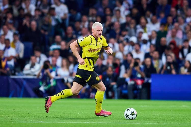 德天空：多特边卫莱尔森可能因伤缺席德甲首轮比赛